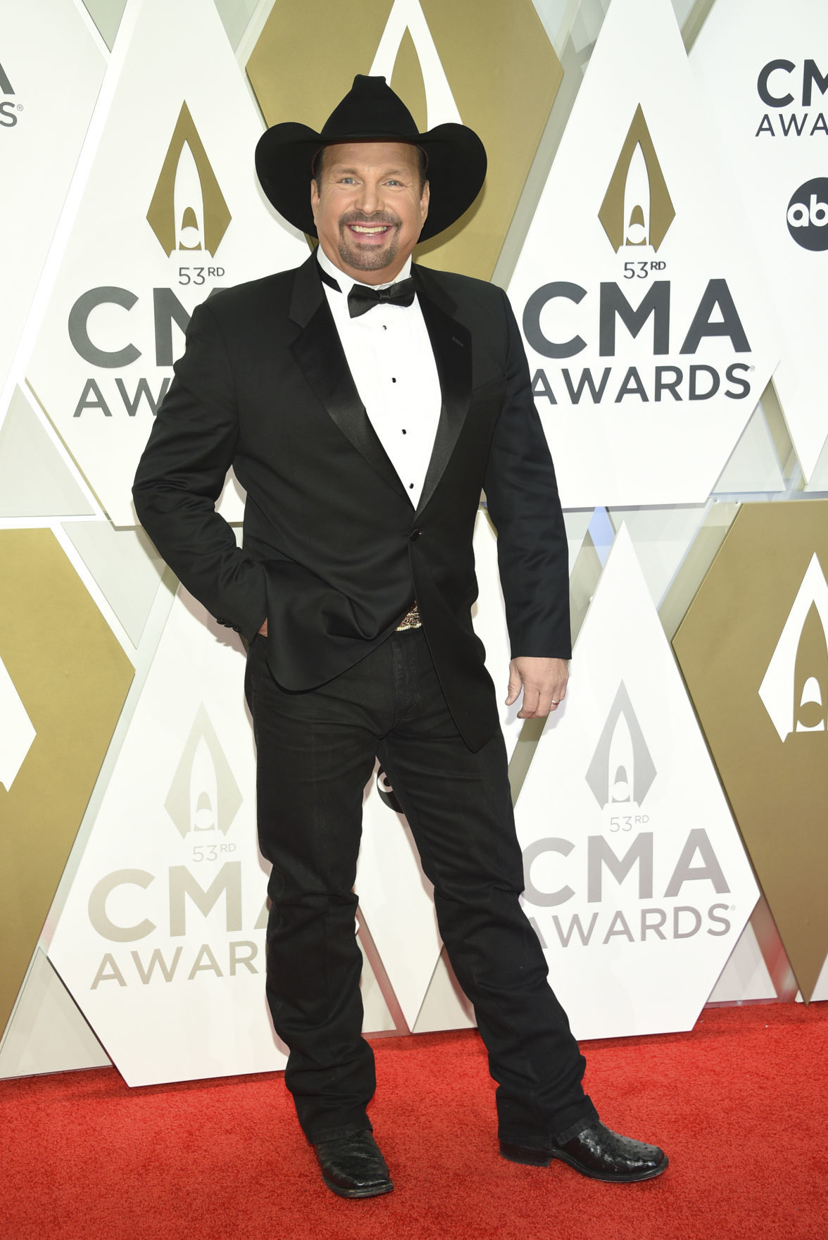 53rd Annual CMA Awards - Arrivals